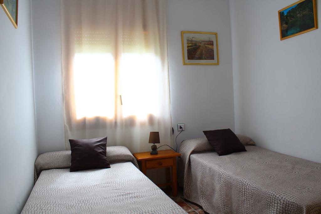 Residencial Los Robles Arroyo Frio Bilik gambar