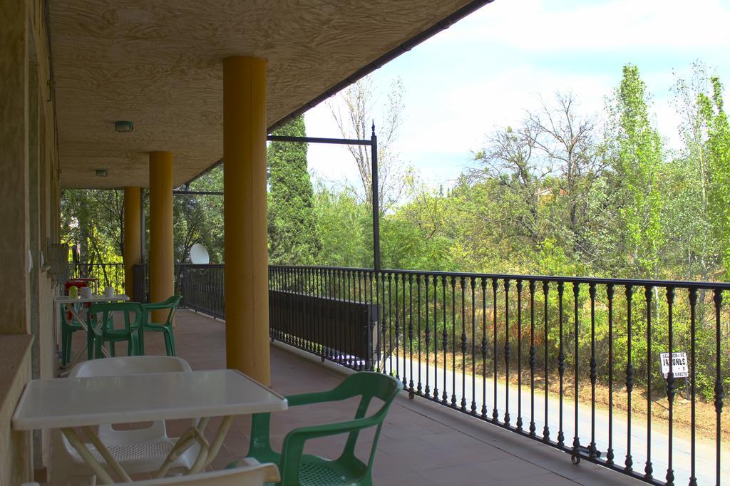 Residencial Los Robles Arroyo Frio Bilik gambar